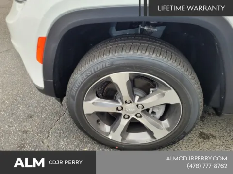 Another view of 2025 Jeep Grand Cherokee L Limited for sale in Perry, GA at ALM CDJR Perry
