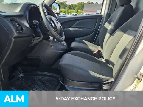 More photos of 2022 Ram ProMaster City at ALM CDJR Perry, GA