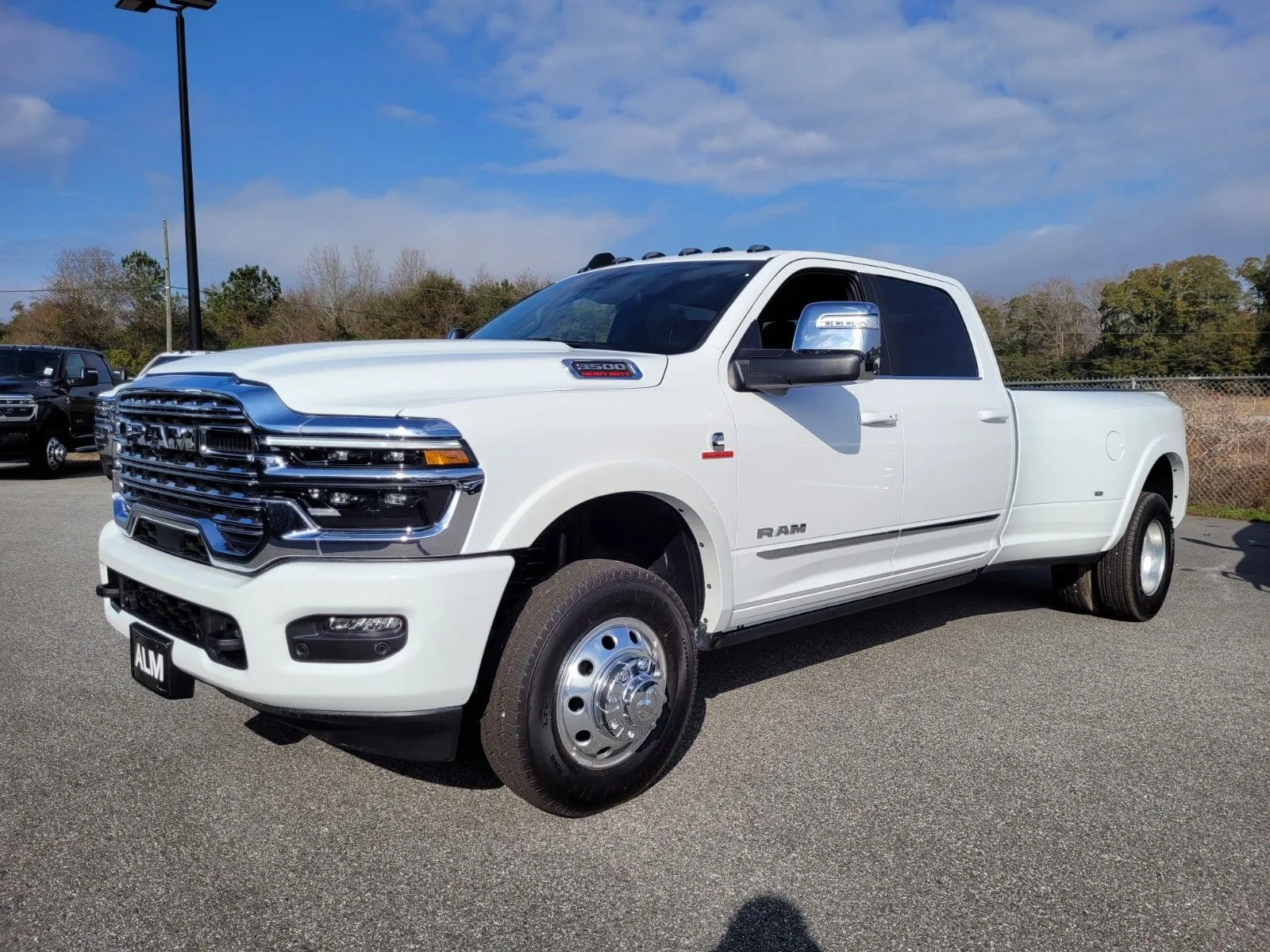 2025 RAM Ram 3500 Pickup Limited's photo