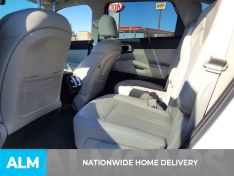 More photos of 2023 Kia Sorento SX at ALM CDJR Perry, GA