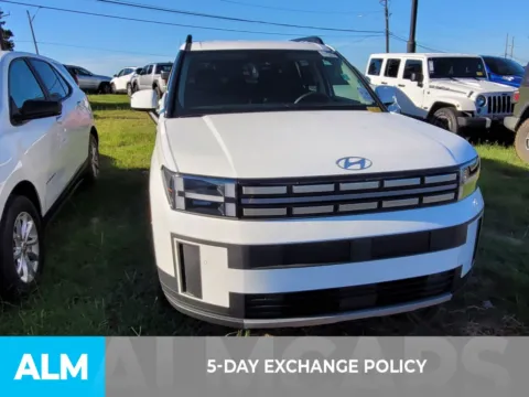 More photos of 2024 Hyundai Santa Fe SEL at ALM CDJR Perry, GA