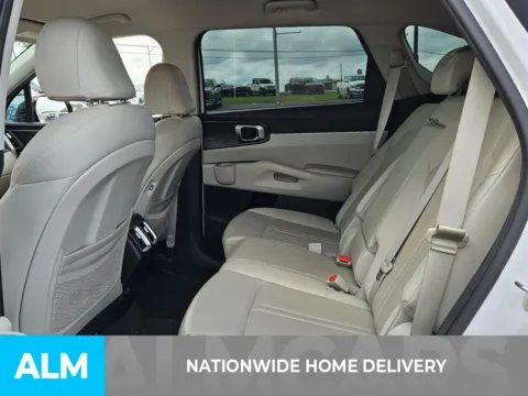 More photos of 2022 Kia Sorento S at ALM CDJR Perry, GA