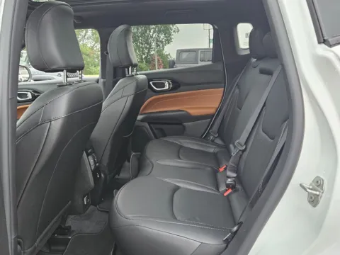 More photos of 2025 Jeep Compass Limited at ALM CDJR Perry, GA