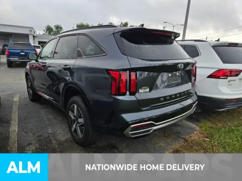 More photos of 2021 Kia Sorento EX at ALM CDJR Perry, GA