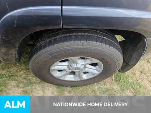 More photos of 2016 Toyota 4Runner SR5 at ALM CDJR Perry, GA