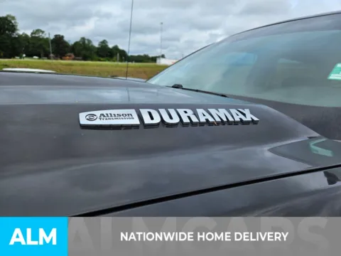 More photos of 2018 Chevrolet Silverado 2500HD LTZ at ALM CDJR Perry, GA