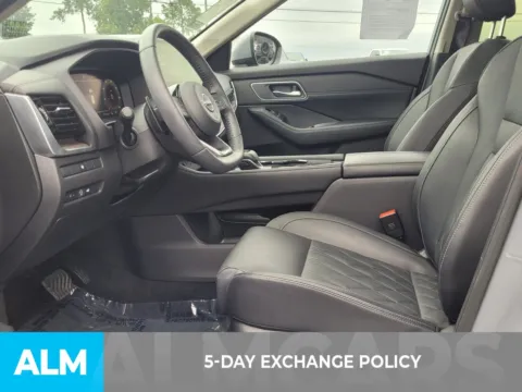More photos of 2024 Nissan Rogue Platinum at ALM CDJR Perry, GA