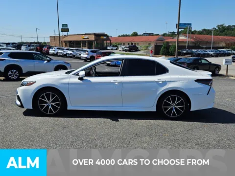 Another view of 2023 Toyota Camry SE for sale in Perry, GA at ALM CDJR Perry