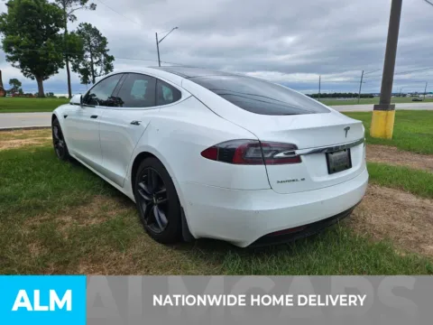 More photos of 2017 Tesla Model S P100D at ALM CDJR Perry, GA