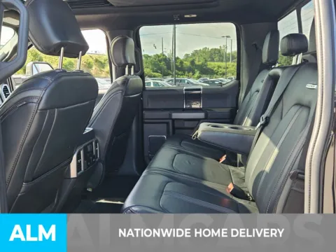 More photos of 2022 Ford F-250SD Platinum at ALM CDJR Perry, GA