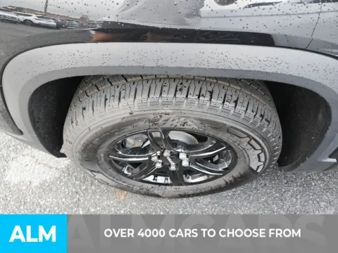 Another view of 2022 GMC Acadia AT4 for sale in Perry, GA at ALM CDJR Perry