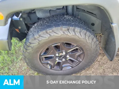More photos of 2017 Jeep Wrangler Willys Wheeler at ALM CDJR Perry, GA