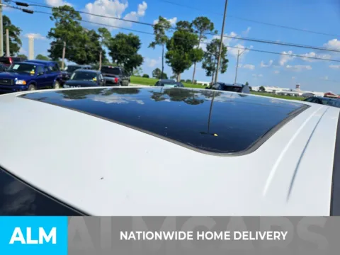 More photos of 2022 Ram 1500 Limited at ALM CDJR Perry, GA