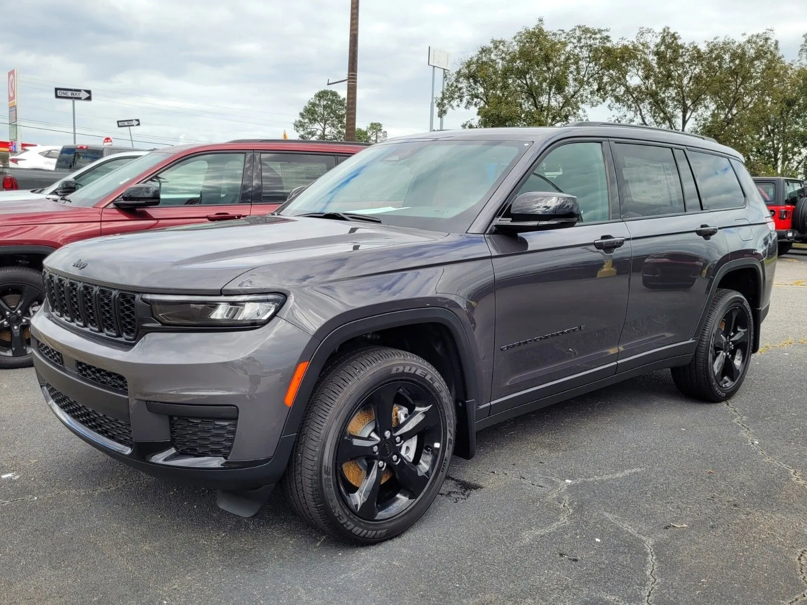 Gray 2025 Jeep Grand Cherokee L Altitude X for sale in Perry, GA