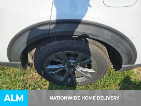 More photos of 2021 Ford Explorer XLT at ALM CDJR Perry, GA