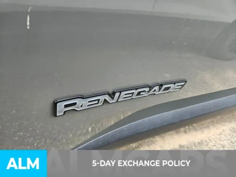 More photos of 2019 Jeep Renegade Latitude at ALM CDJR Perry, GA