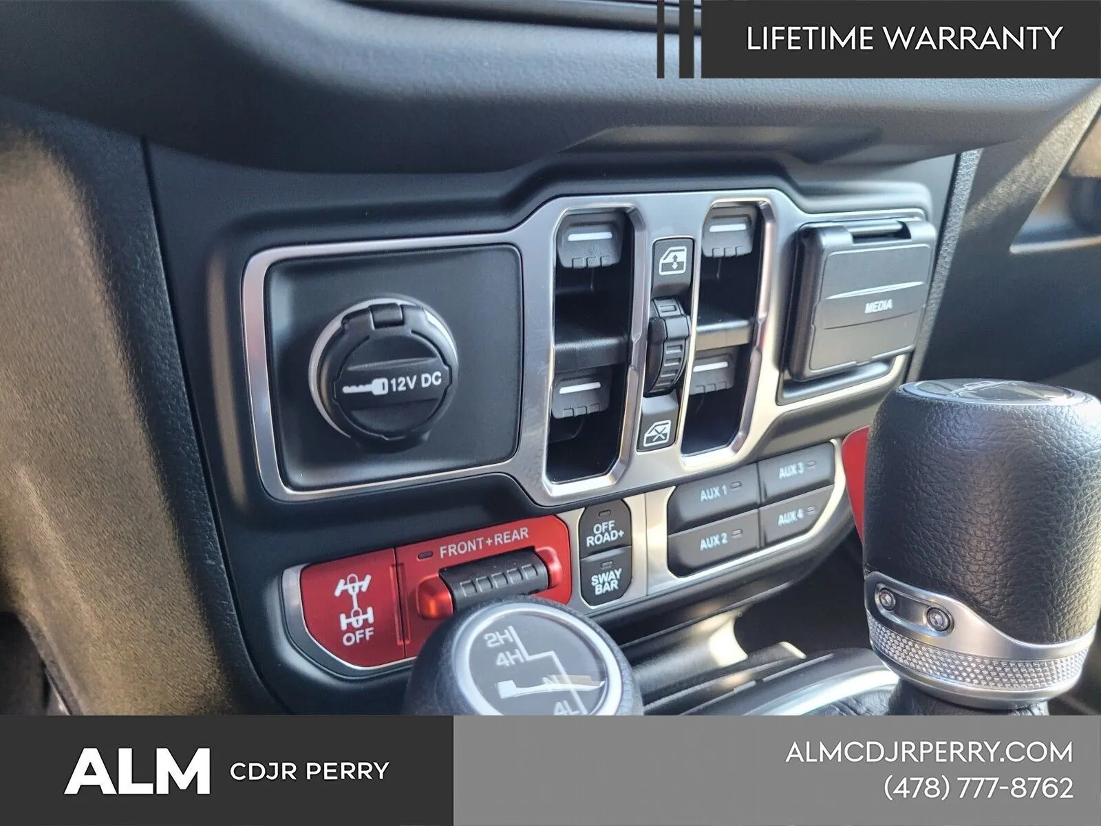 2025 Jeep Gladiator Rubicon - Photo 24