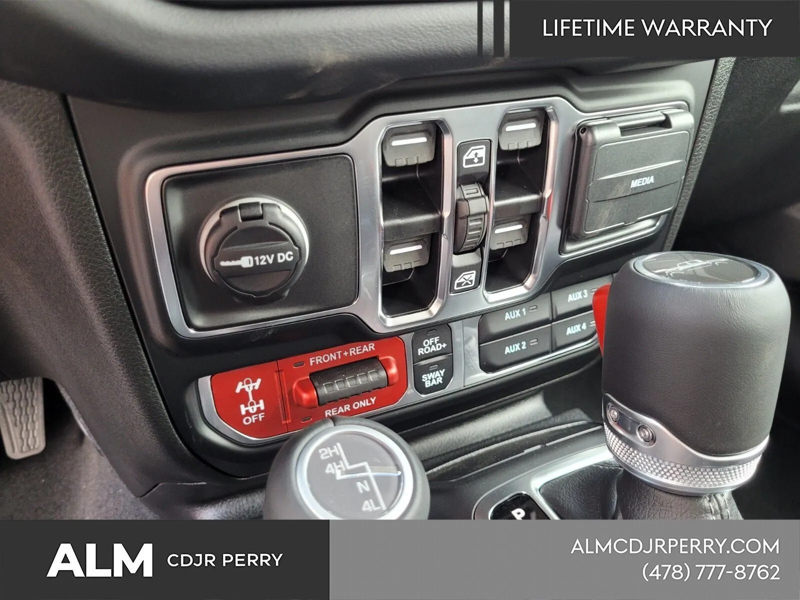 2025 Jeep Gladiator Rubicon - Photo 23