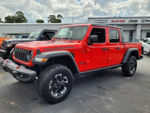 Red 2025 Jeep Gladiator Rubicon for sale in Perry, GA