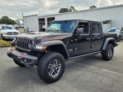 Black 2025 Jeep Gladiator Mojave for sale in Perry, GA