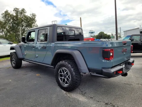 More photos of 2025 Jeep Gladiator Rubicon at ALM CDJR Perry, GA