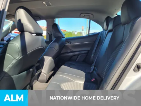 More photos of 2022 Toyota Camry SE at ALM CDJR Perry, GA
