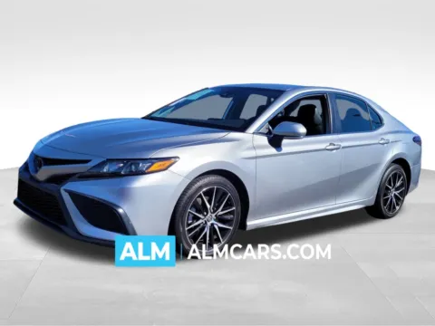 Silver 2022 Toyota Camry SE for sale in Perry, GA