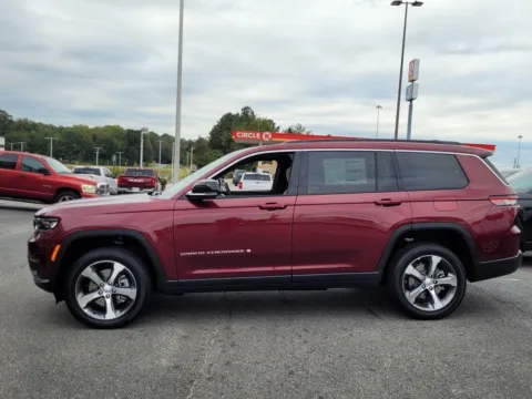 Photos of 2025 Jeep Grand Cherokee L Limited for sale in Perry, GA at ALM CDJR Perry