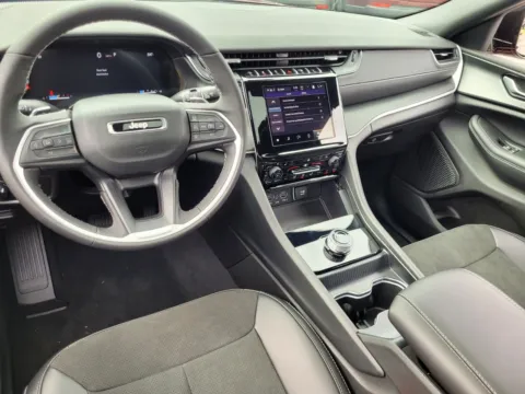 More photos of 2025 Jeep Grand Cherokee L Altitude X at ALM CDJR Perry, GA