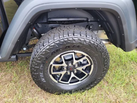 More photos of 2025 Jeep Gladiator Rubicon at ALM CDJR Perry, GA