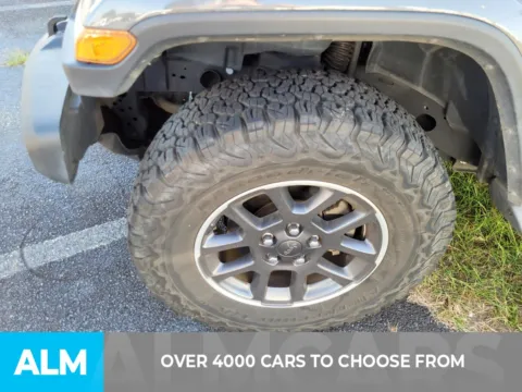 Another view of 2020 Jeep Gladiator Overland for sale in Perry, GA at ALM CDJR Perry