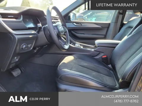 More photos of 2025 Jeep Grand Cherokee L Altitude X at ALM CDJR Perry, GA