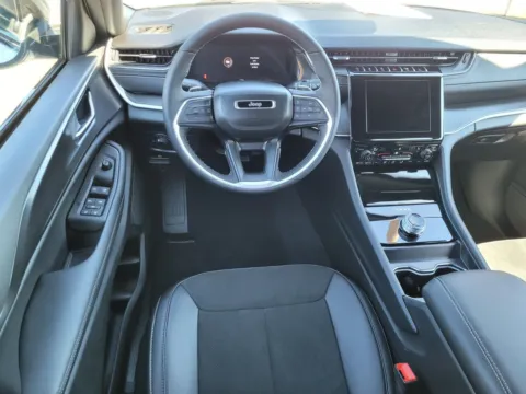 More photos of 2025 Jeep Grand Cherokee L Altitude X at ALM CDJR Perry, GA