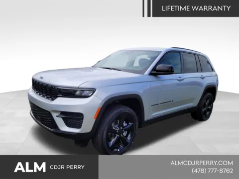Silver 2025 Jeep Grand Cherokee Laredo for sale in Perry, GA