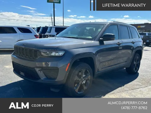 Gray 2025 Jeep Grand Cherokee Laredo for sale in Perry, GA