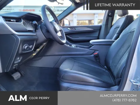 More photos of 2025 Jeep Grand Cherokee L Altitude X at ALM CDJR Perry, GA