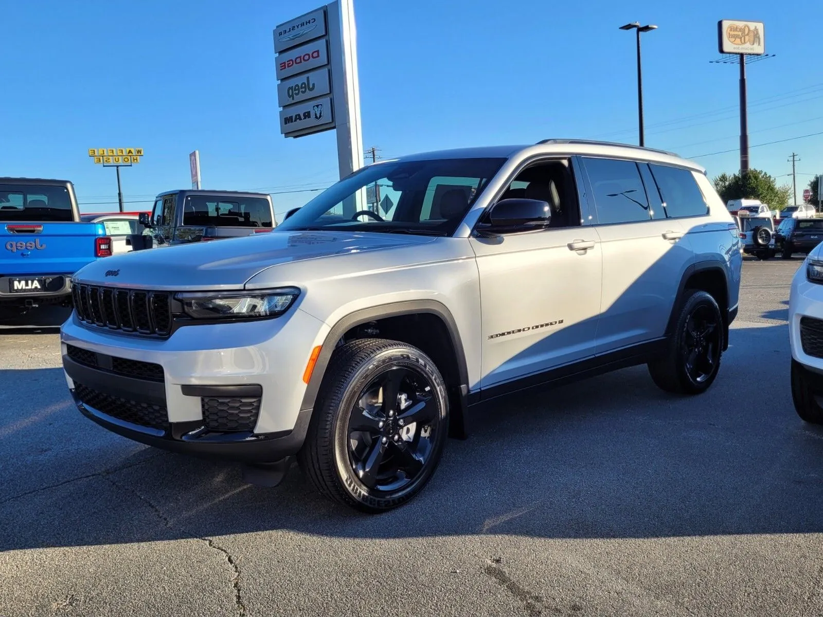 Silver 2025 Jeep Grand Cherokee L Altitude X for sale in Perry, GA