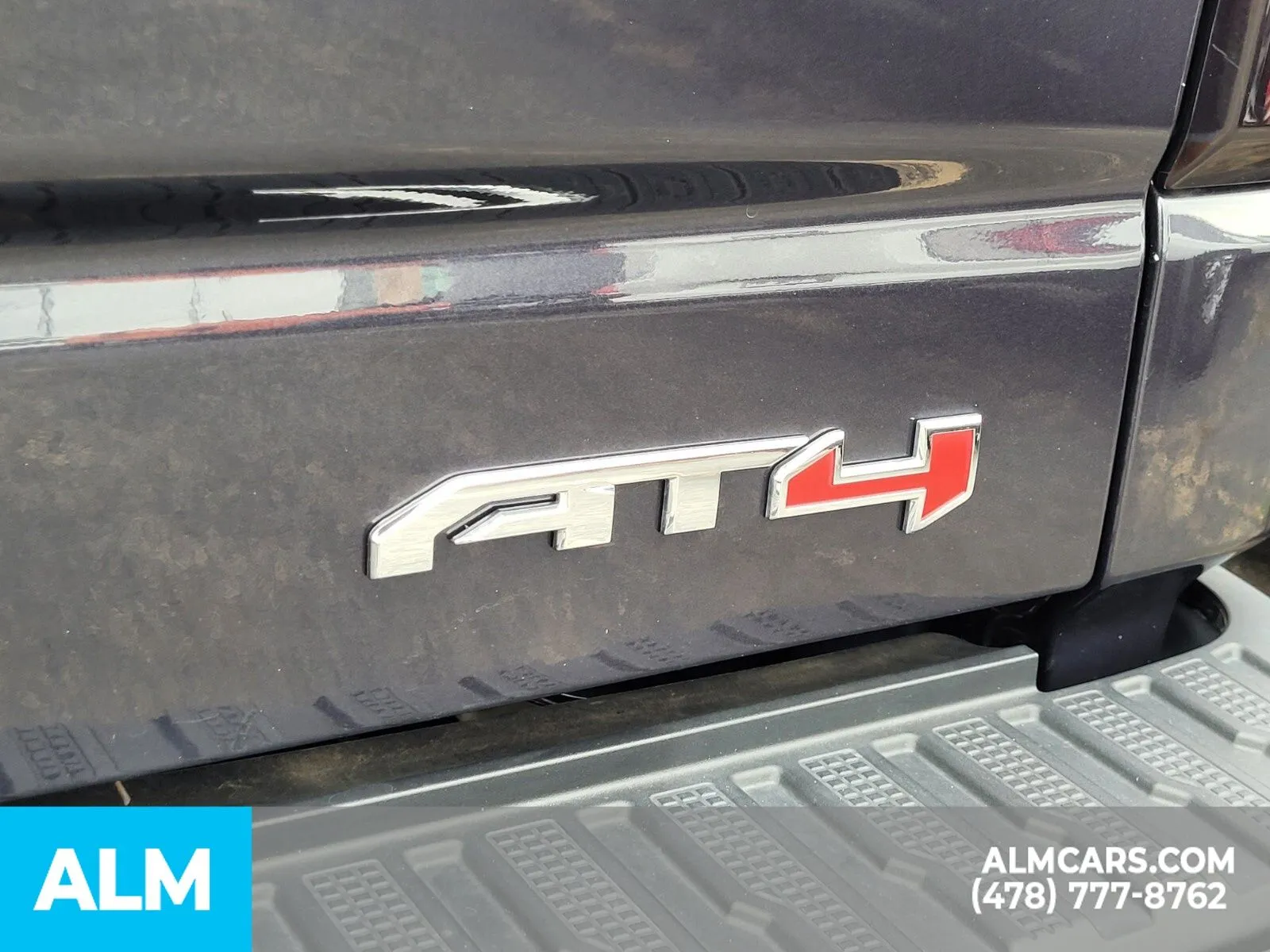 2024 GMC Sierra 1500 AT4 - Photo 10