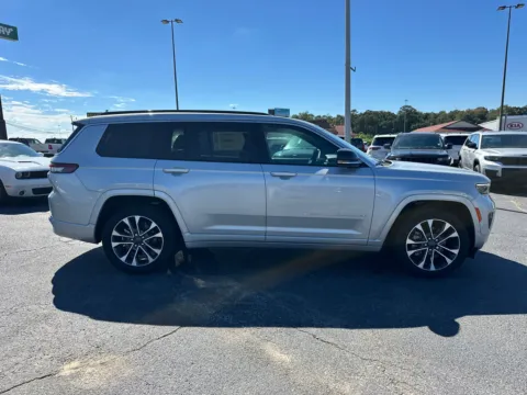 More photos of 2025 Jeep Grand Cherokee L Overland at ALM CDJR Perry, GA