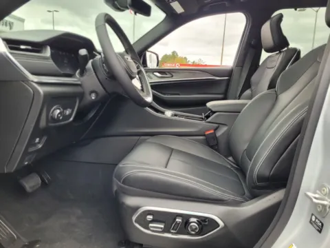 Another view of 2025 Jeep Grand Cherokee L Overland for sale in Perry, GA at ALM CDJR Perry