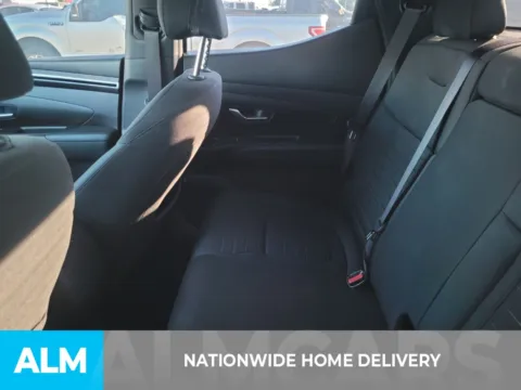More photos of 2023 Hyundai Santa Cruz SEL at ALM CDJR Perry, GA