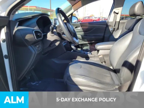More photos of 2020 Hyundai Santa Fe SEL at ALM CDJR Perry, GA