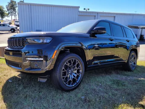 Black 2025 Jeep Grand Cherokee L Summit for sale in Perry, GA