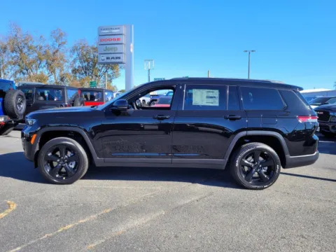 Photos of 2025 Jeep Grand Cherokee L Altitude X for sale in Perry, GA at ALM CDJR Perry