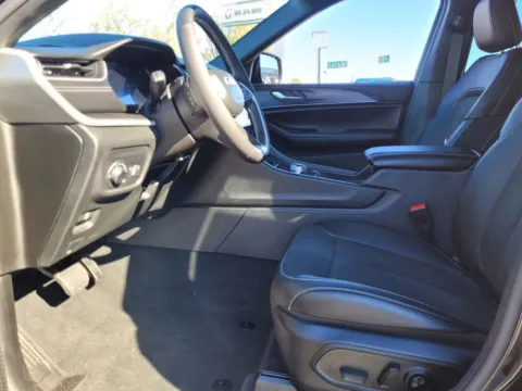 Another view of 2025 Jeep Grand Cherokee L Altitude X for sale in Perry, GA at ALM CDJR Perry