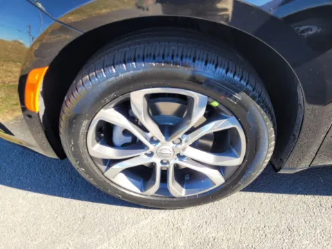 Photos of 2026 Chrysler Pacifica Pinnacle for sale in Perry, GA at ALM CDJR Perry