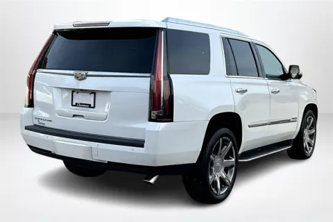 More photos of 2016 Cadillac Escalade Luxury at Lakeside Automotive Group, MI