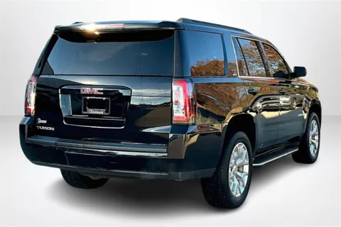 More photos of 2015 GMC Yukon SLT at Lakeside Automotive Group, MI