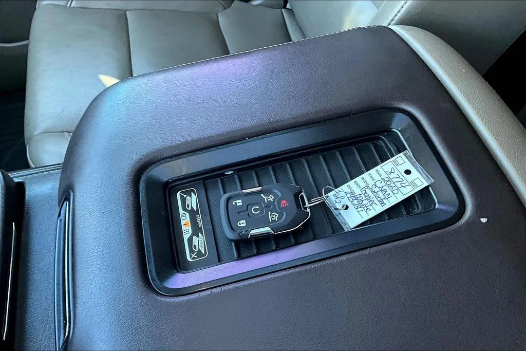 2020 Chevrolet Suburban Premier - Photo 33