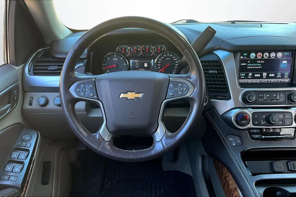 2020 Chevrolet Suburban Premier - Photo 8